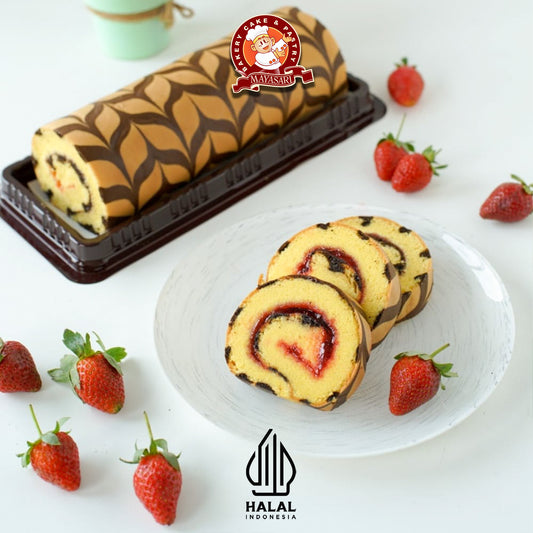 Bolu Gulung Strawberry - Mayasari